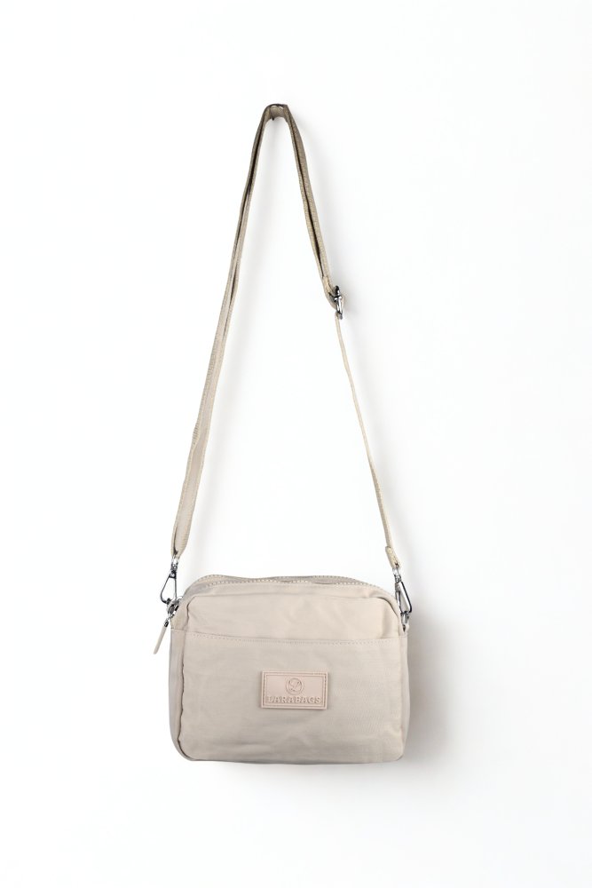 LÁTKOVÁ TAŠKA LARA BAGS Béžová