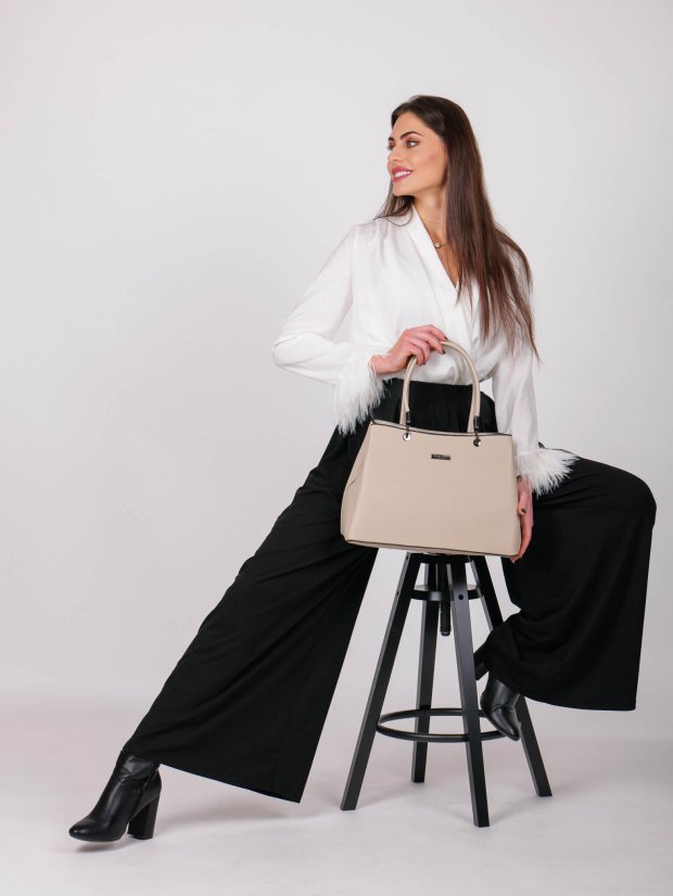 AILA dámska koženková kabelka