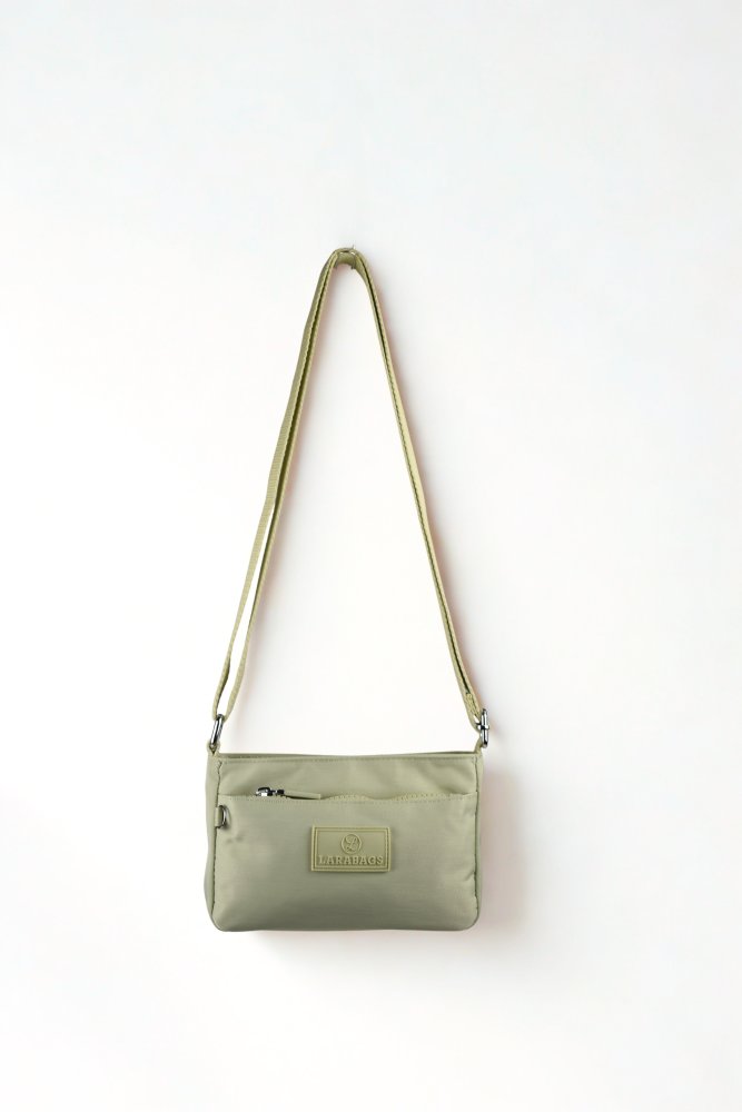 LÁTKOVÁ TAŠKA LARA BAGS Svetlo zelená